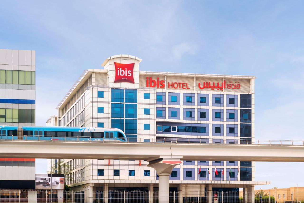 Отель Ibis Al Barsha 3*