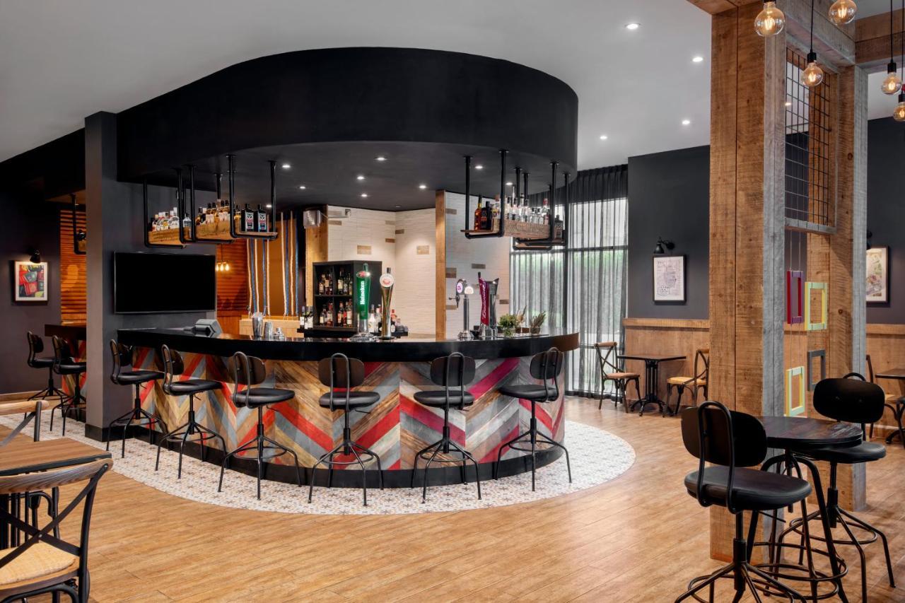 Ibis Al Barsha Отель